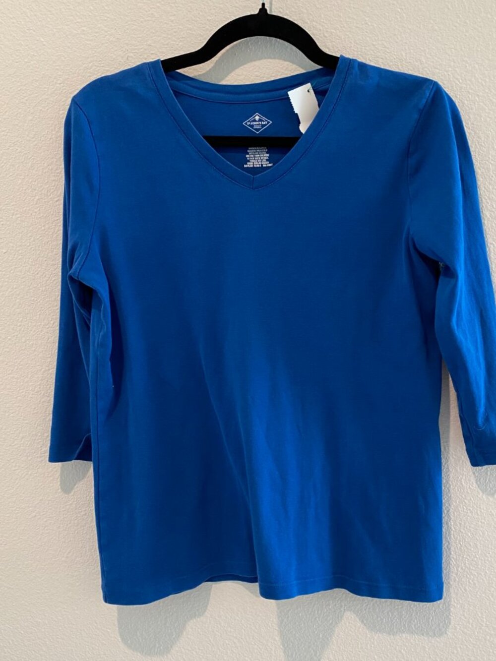 St Johns Bay Women 3/4 Sleeve V-Neck Top Royal Blue Medium Cotton